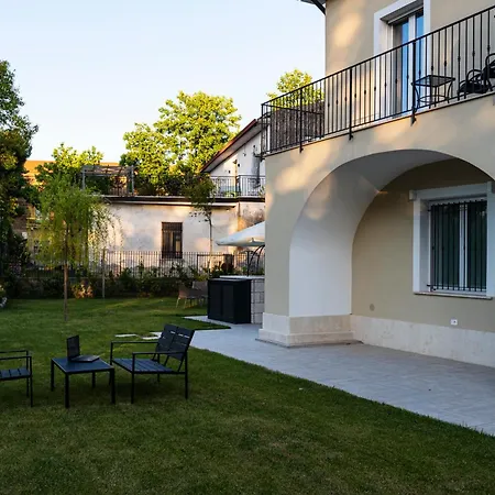 Dimora Rosae Apartmanhotel